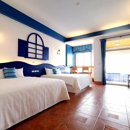 Love Ocean & Happy Bay Homestay Donggang Eksteriør billede