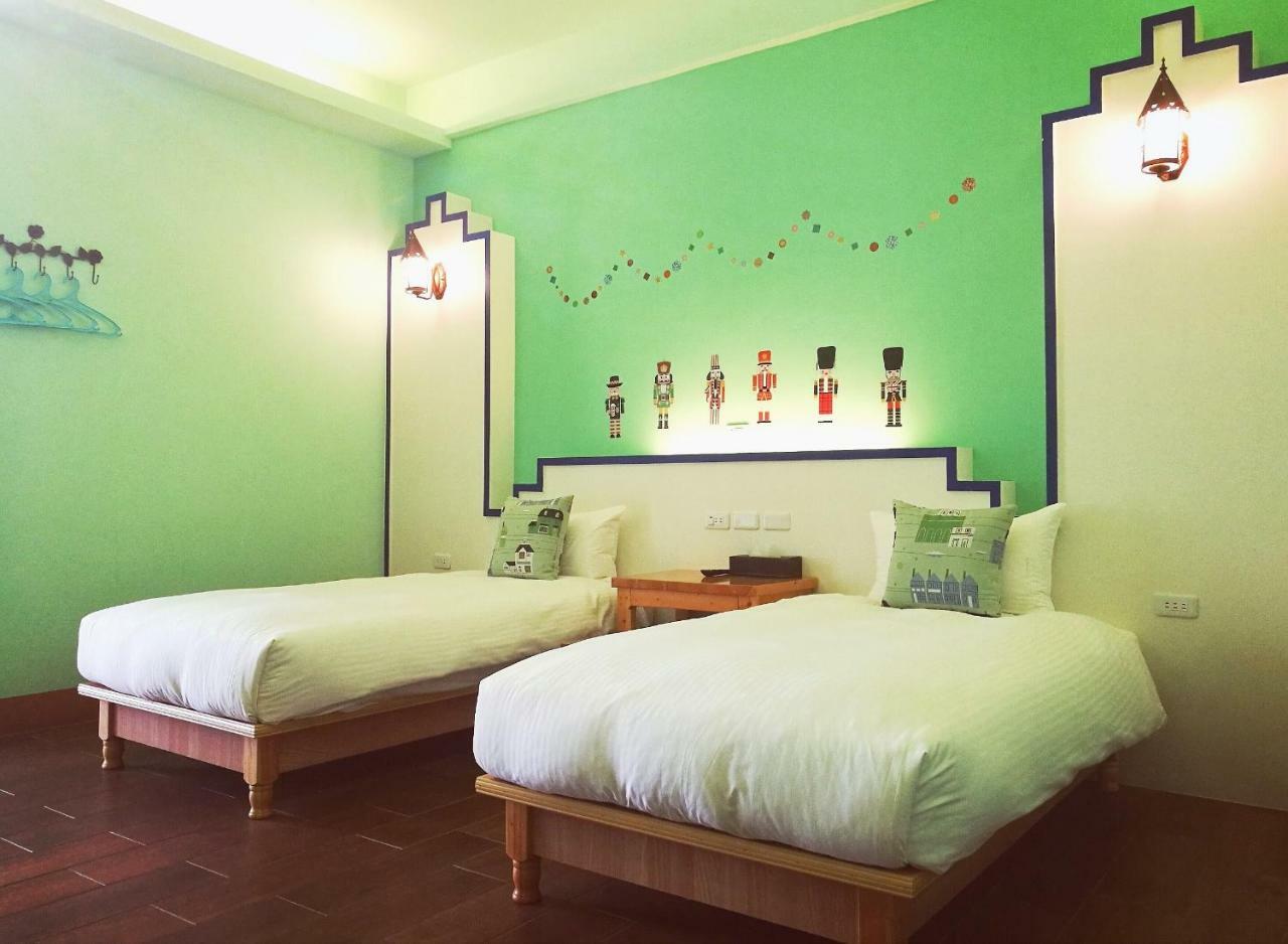 Love Ocean & Happy Bay Homestay Donggang Eksteriør billede