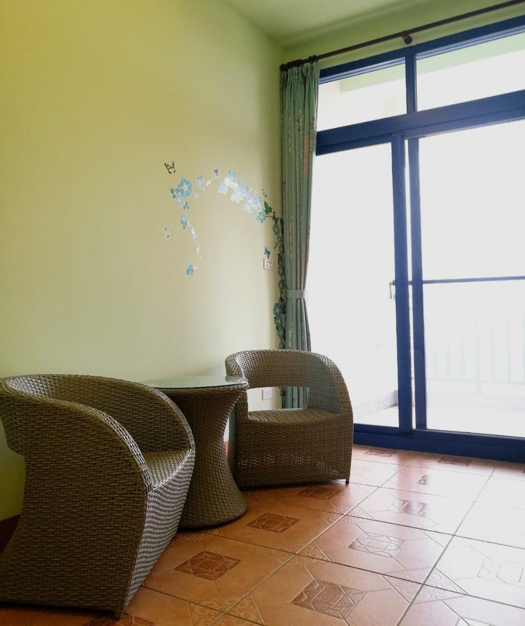Love Ocean & Happy Bay Homestay Donggang Eksteriør billede