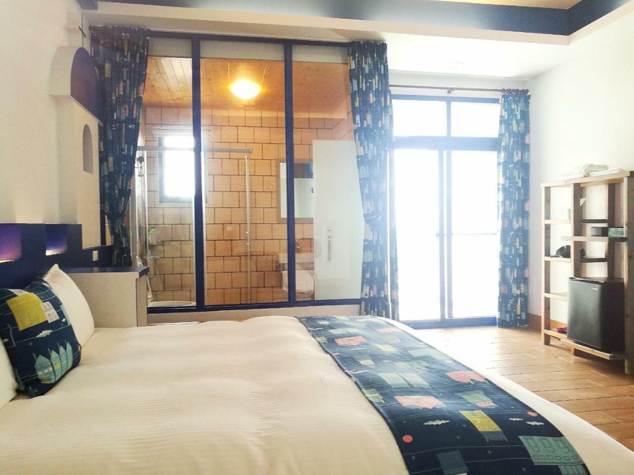 Love Ocean & Happy Bay Homestay Donggang Eksteriør billede