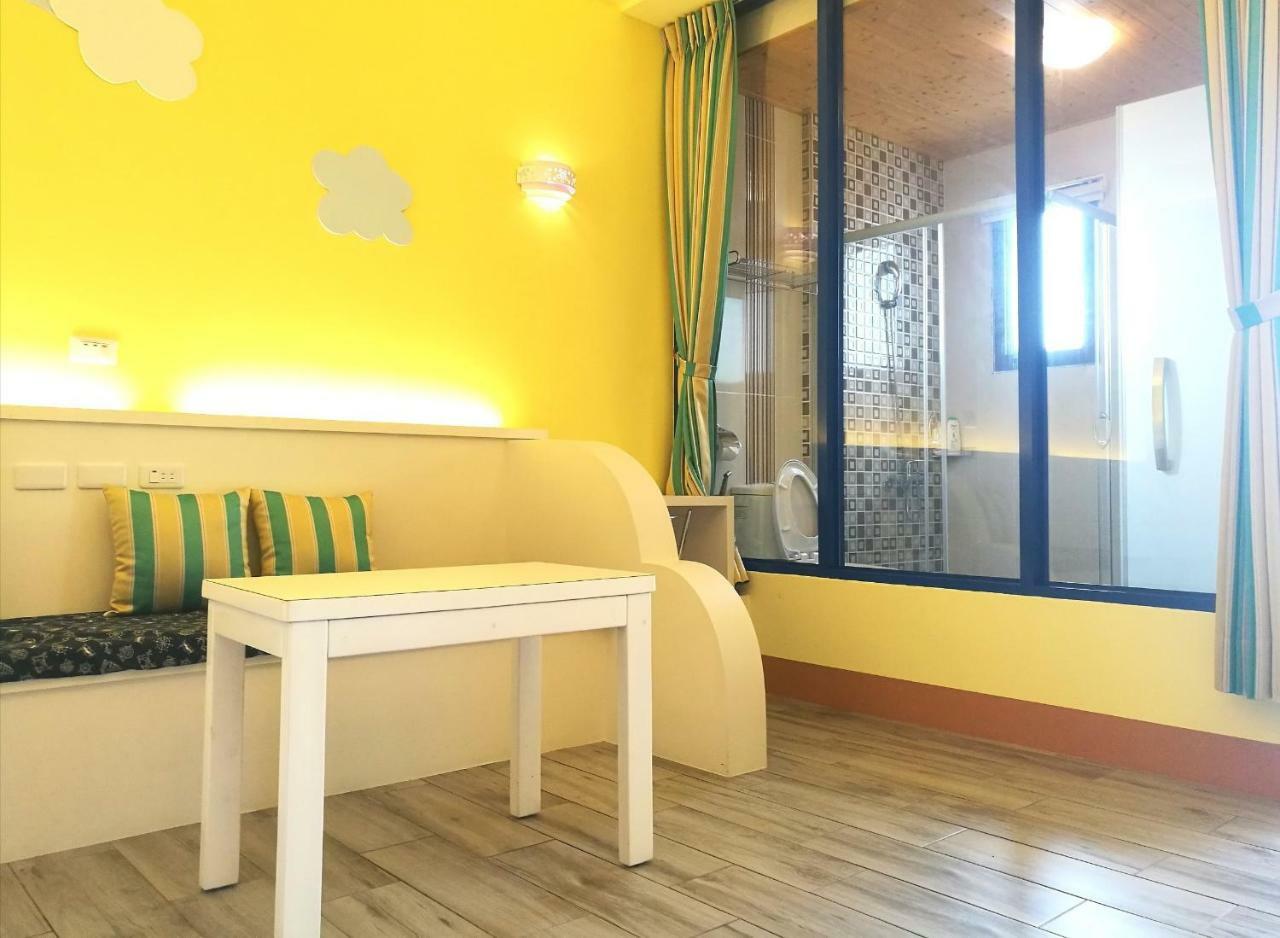 Love Ocean & Happy Bay Homestay Donggang Eksteriør billede