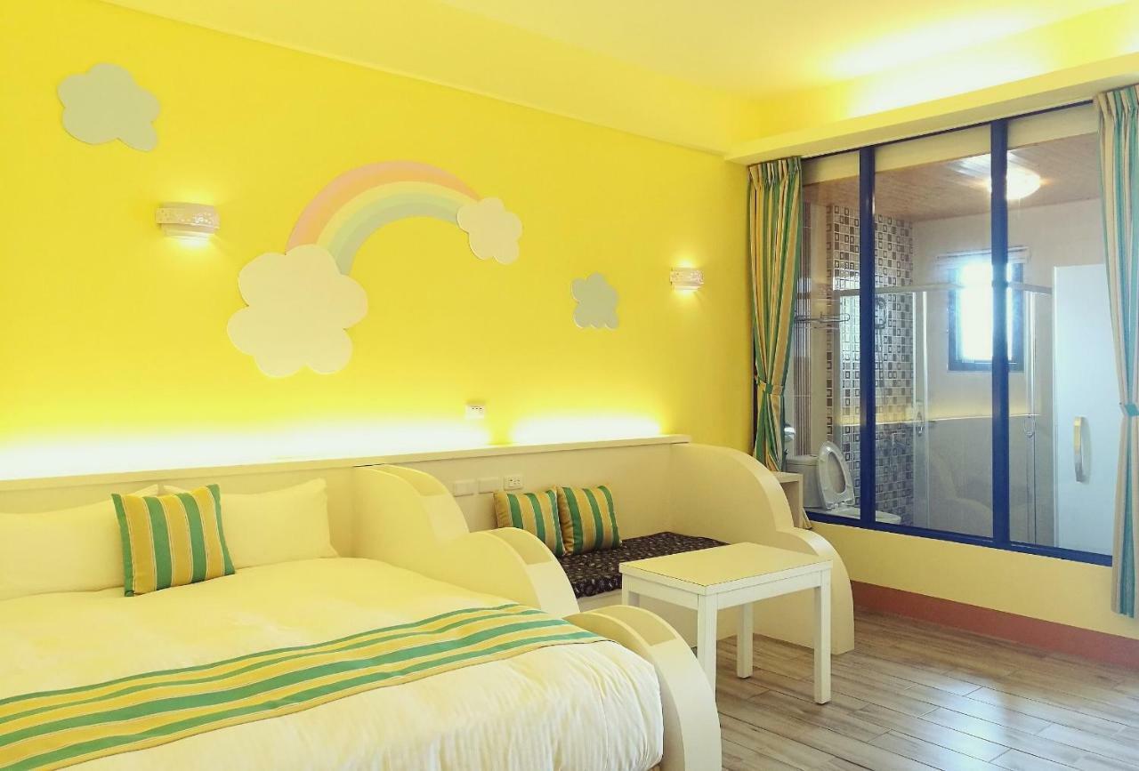 Love Ocean & Happy Bay Homestay Donggang Eksteriør billede