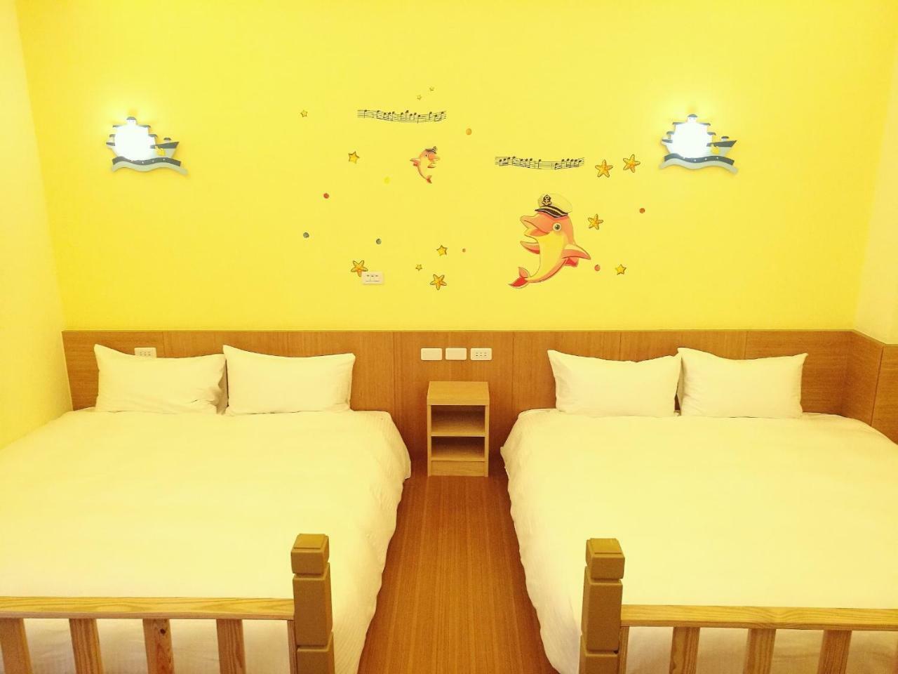 Love Ocean & Happy Bay Homestay Donggang Eksteriør billede