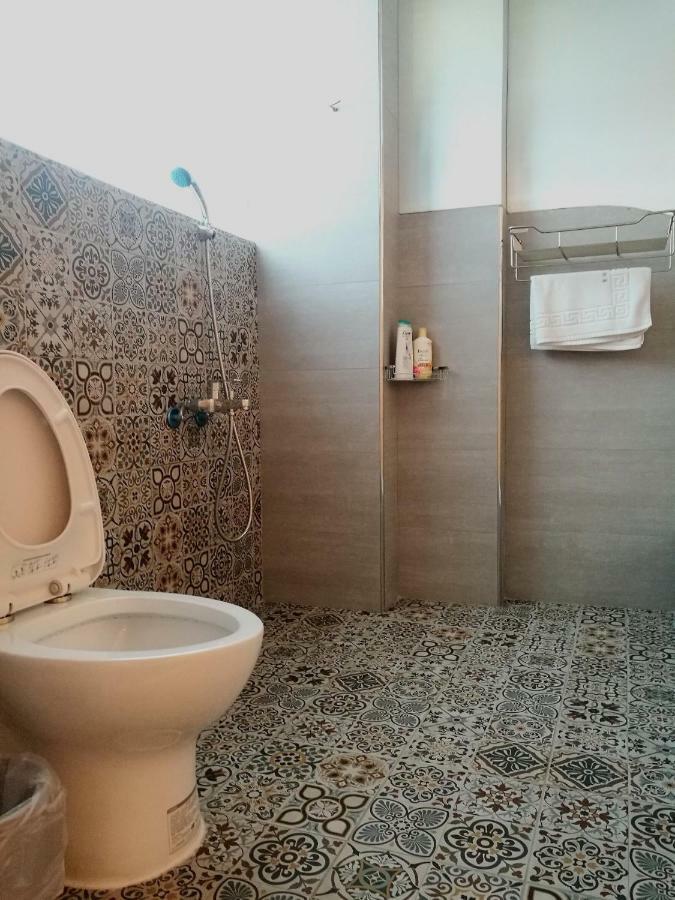 Love Ocean & Happy Bay Homestay Donggang Eksteriør billede